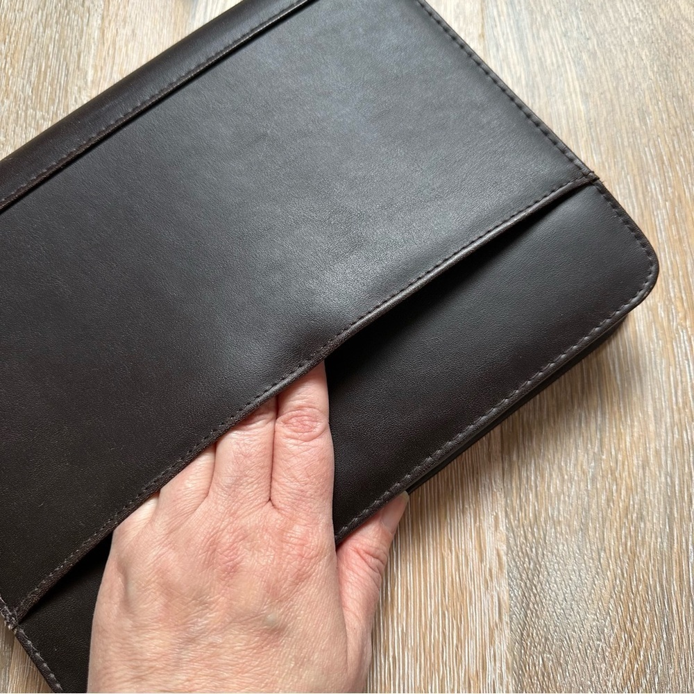 Vintage 90's Planner Case with Zipper 3 Ring Bound Chocolate Brown - 10.5" x 8" - Picture 4 of 6